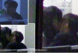 狗仔爆料明星约会视频,明星甜蜜约会现场，甜蜜互动引网友热议